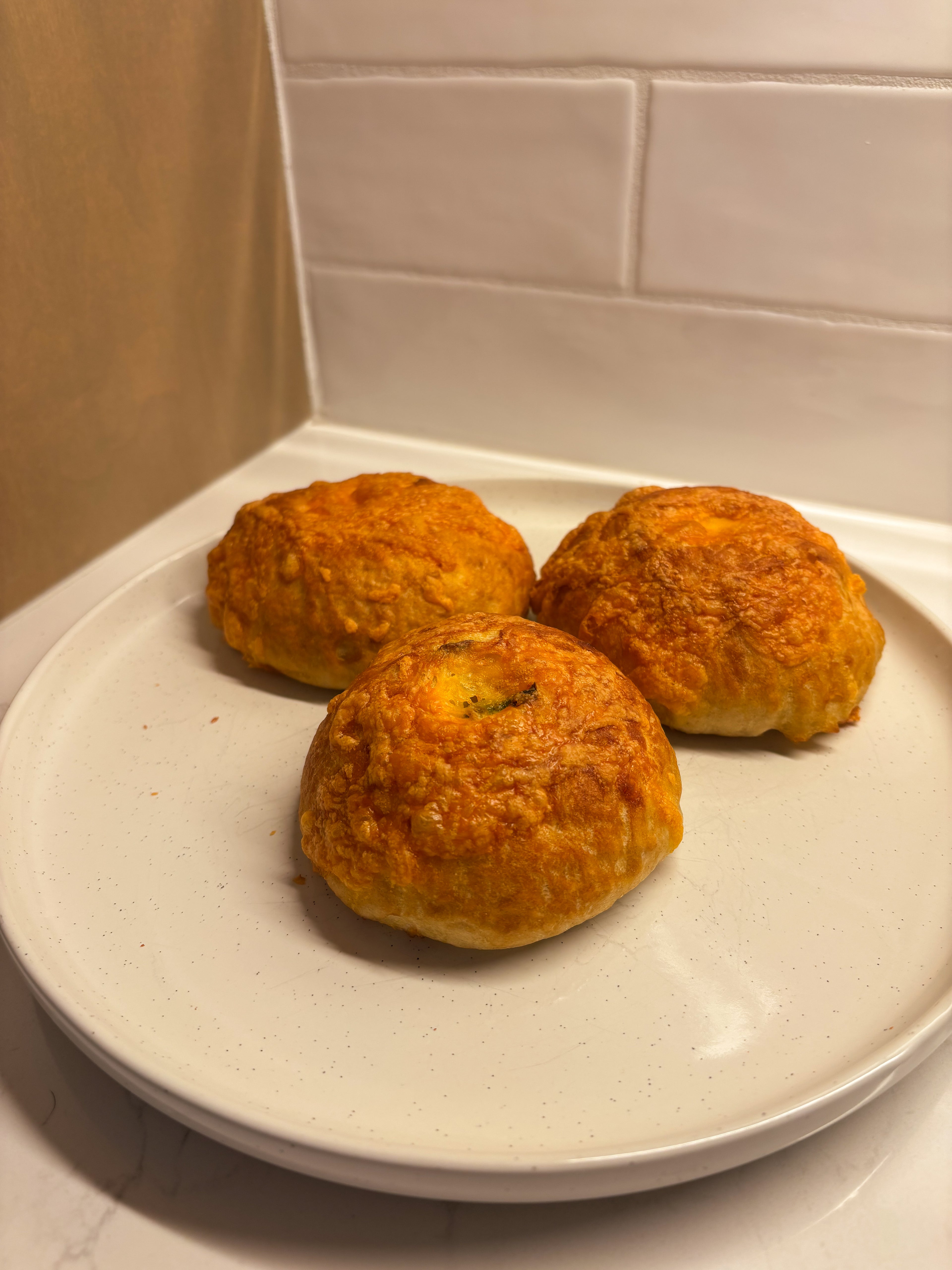 Sourdough Jalapeno Cheddar Bagels